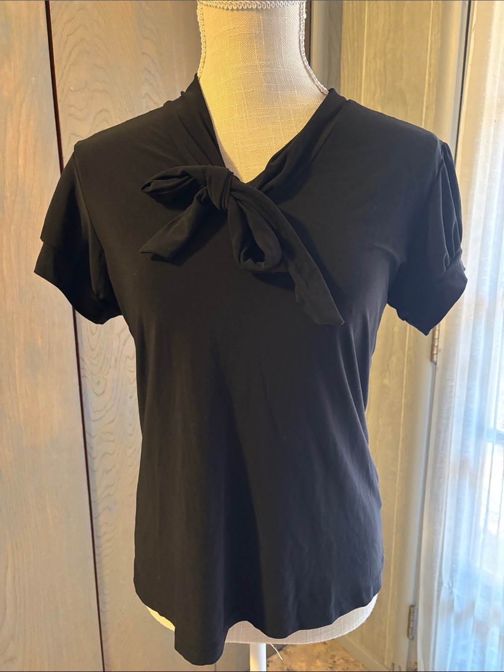 Vintage Suzie Black Knit Tie Neck Top Blouse Stretch Retro